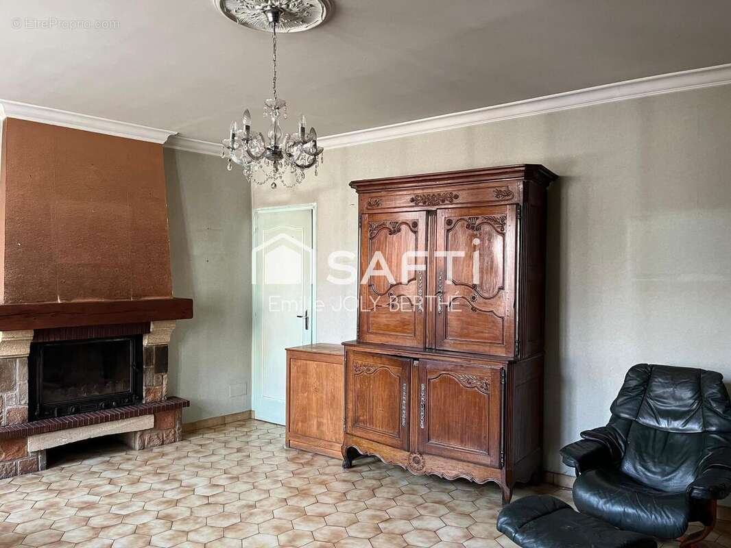Photo 5 - Maison à NEUILLY-LE-VENDIN