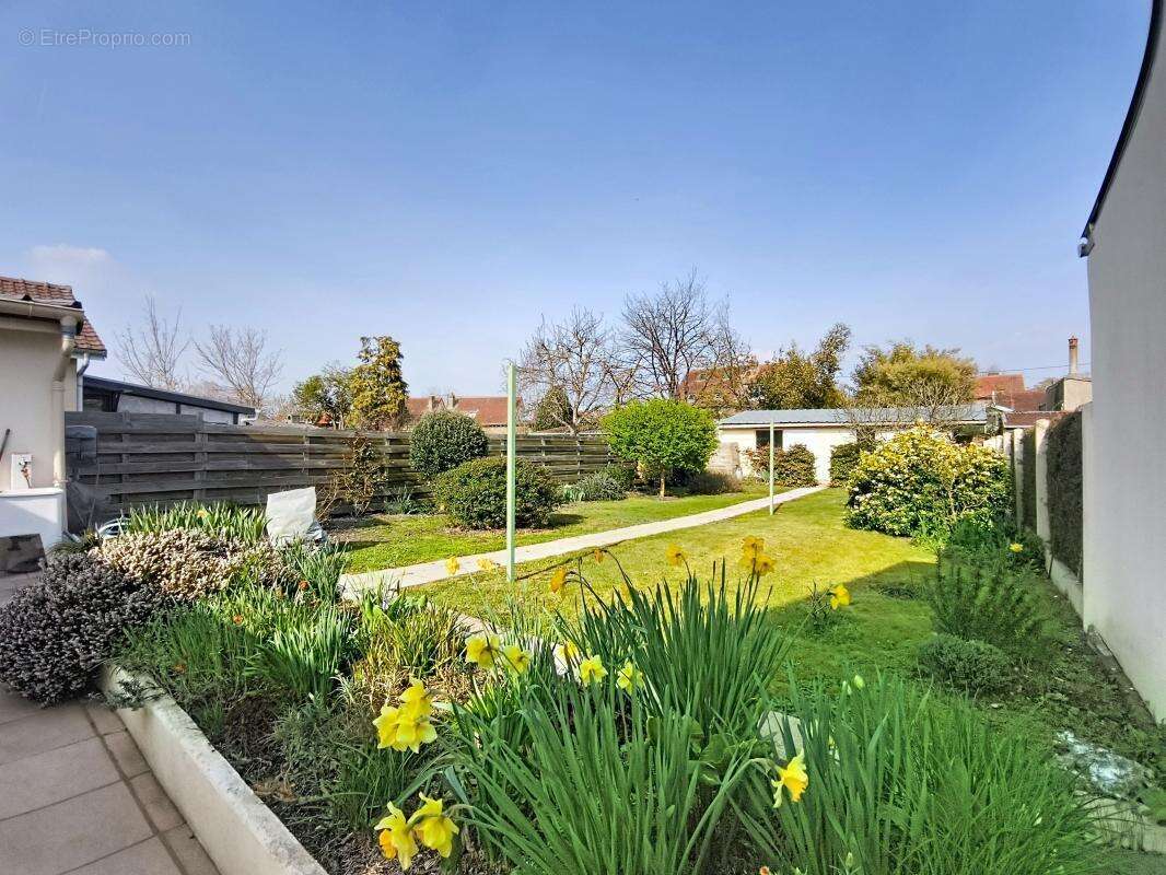 Maison à LE PETIT-QUEVILLY