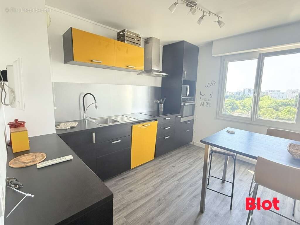 Appartement 67 m² à Rennes  - photo 2