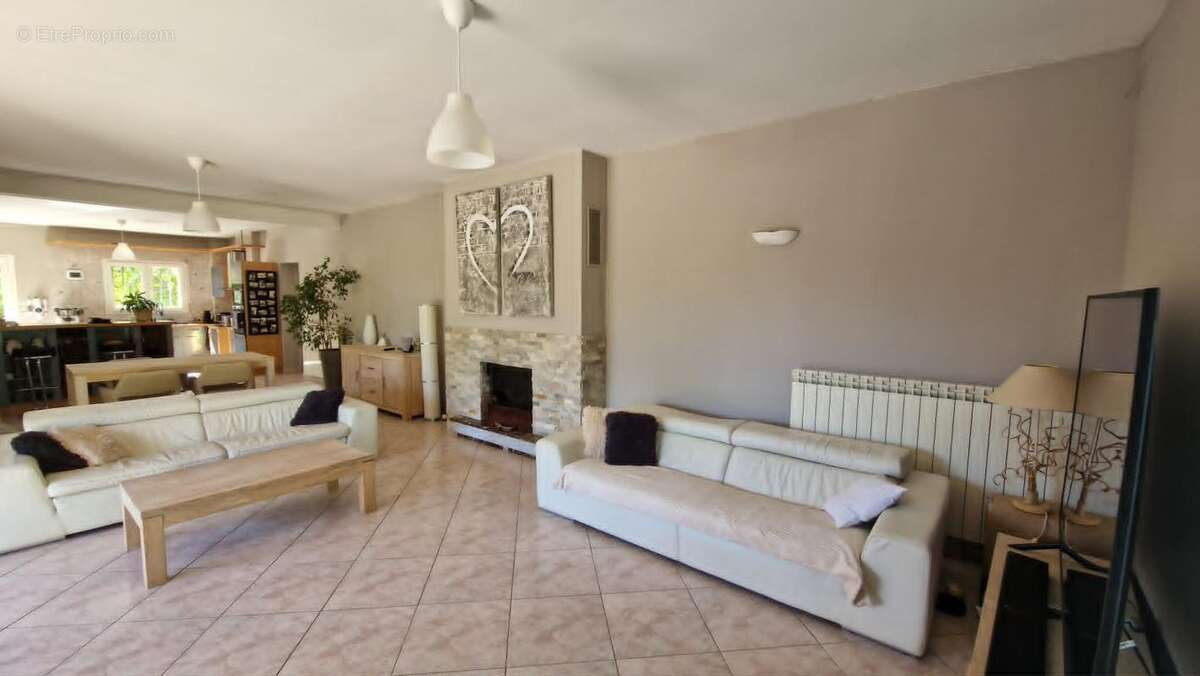 Maison à LOUPIAN