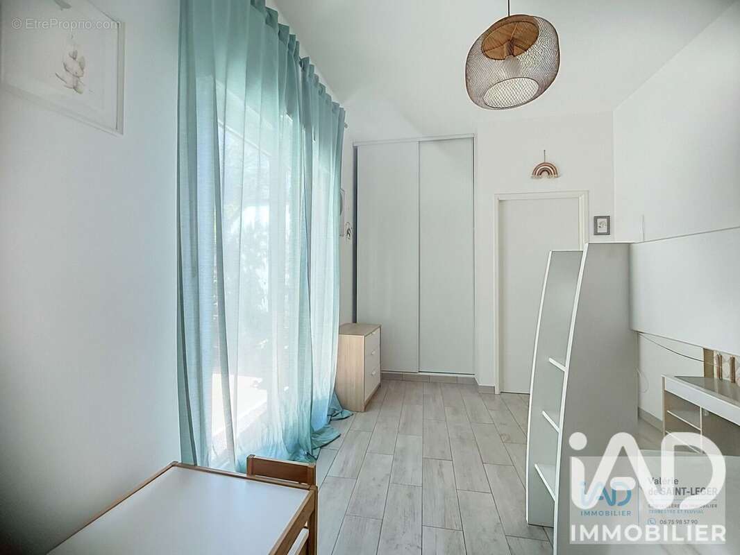 Photo 9 - Appartement à JUVISY-SUR-ORGE