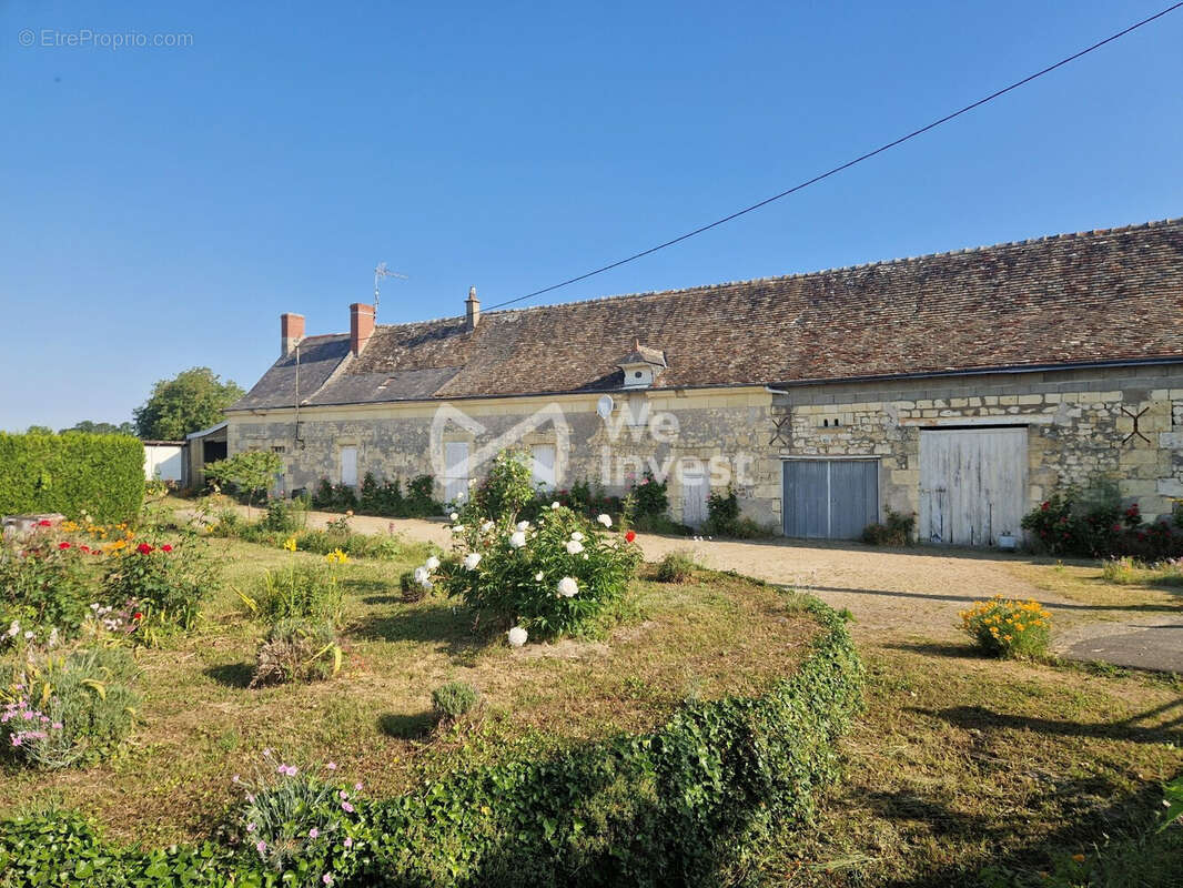 Maison à BENAIS