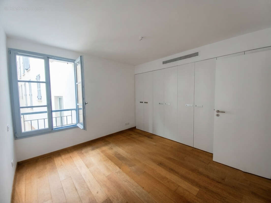 Appartement idéalement situé à proximité du port de Bonifacio - photo 13