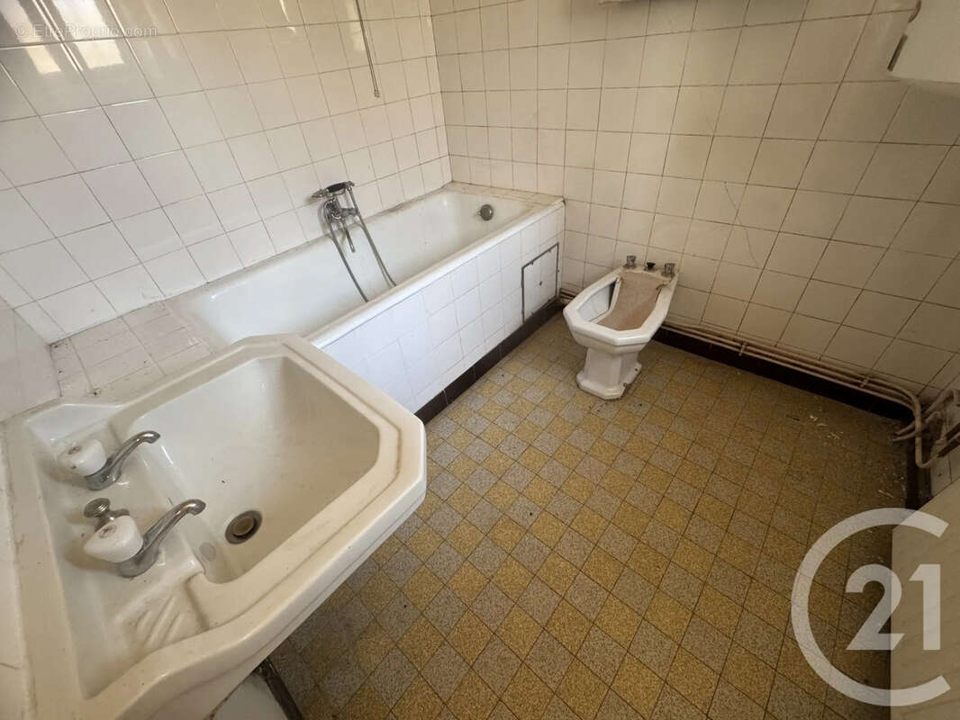 Maison 102 m² à Corvol-L'orgueilleux  - photo 8