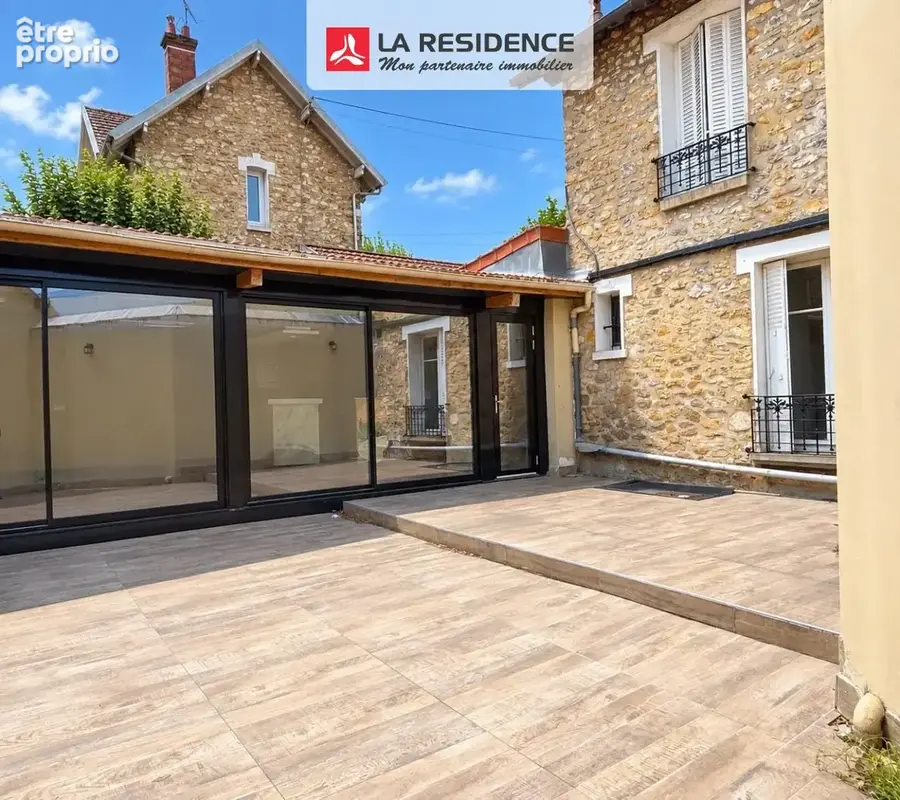 Photo Appartement à Eaubonne au prix de 880 000€