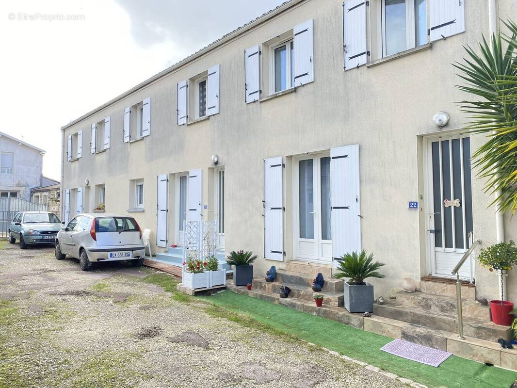 Appartement à SAUJON