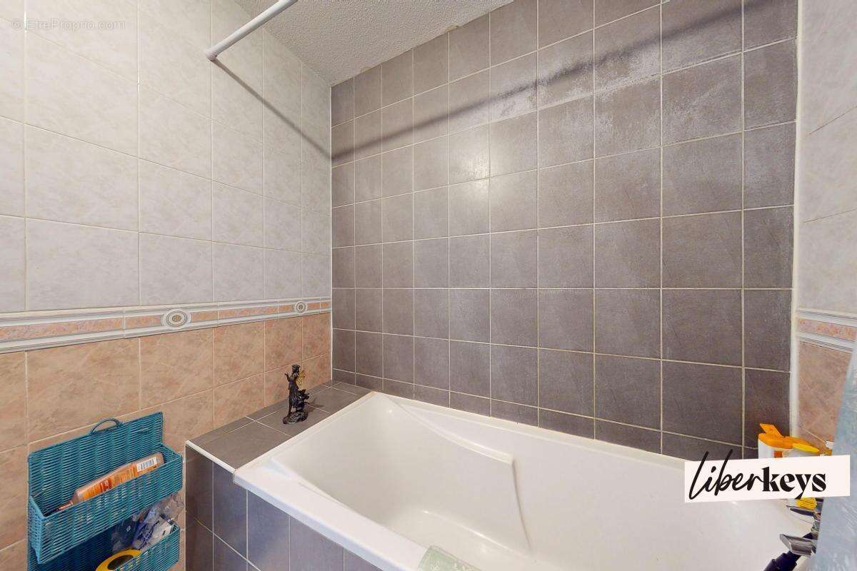 COURSAN : Magnifique appartement T2 lumineux au dernier étage - photo 7