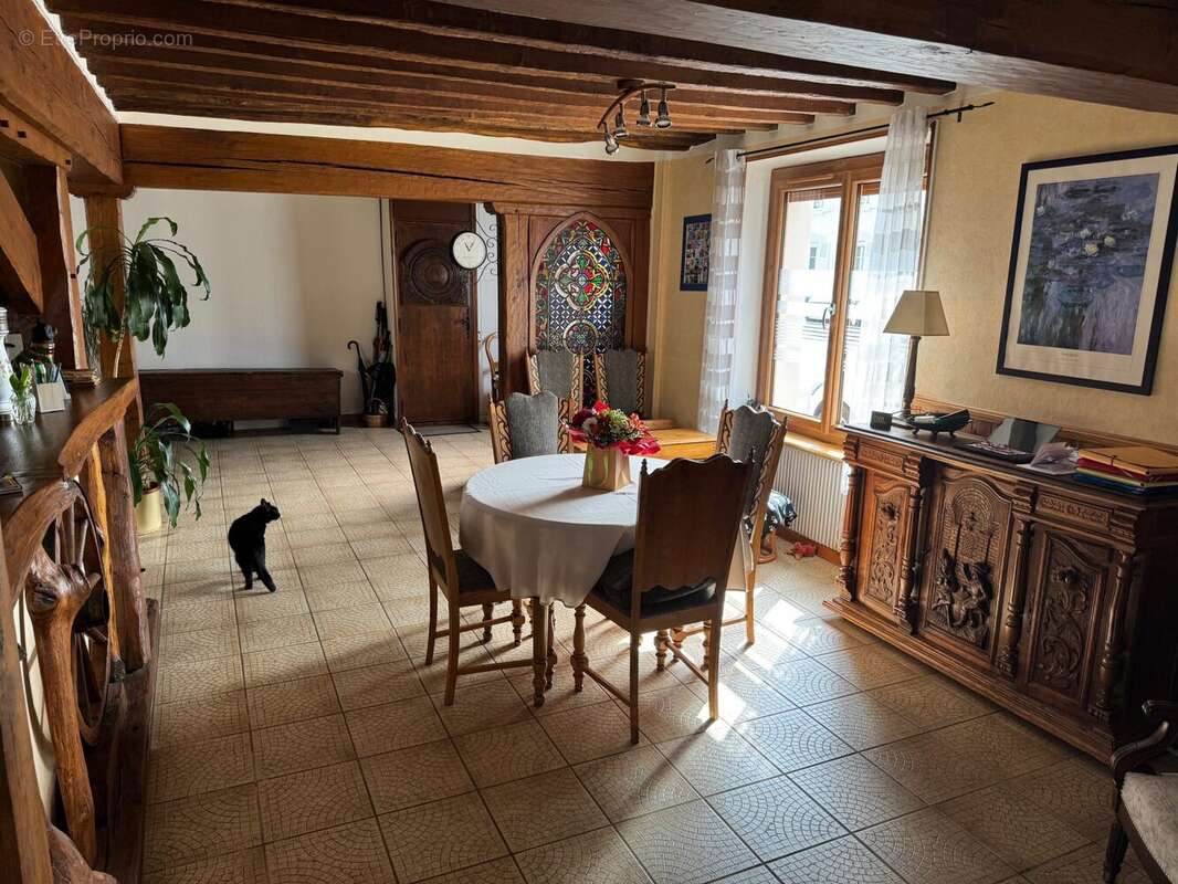 Maison à PACY-SUR-EURE