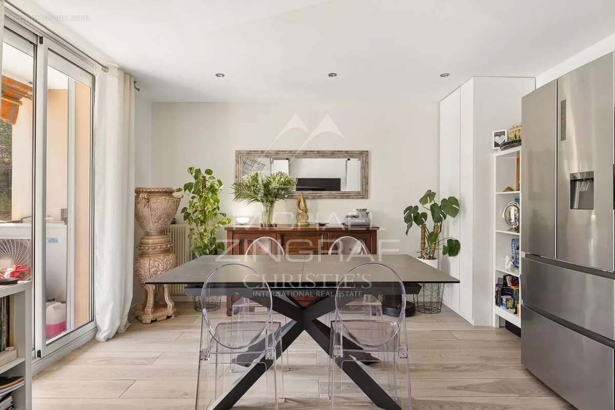 Appartement à BEAULIEU-SUR-MER