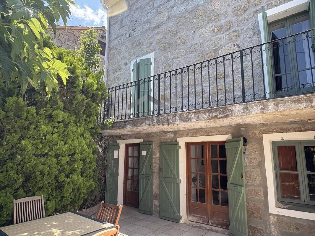 Maison à PORTO-VECCHIO