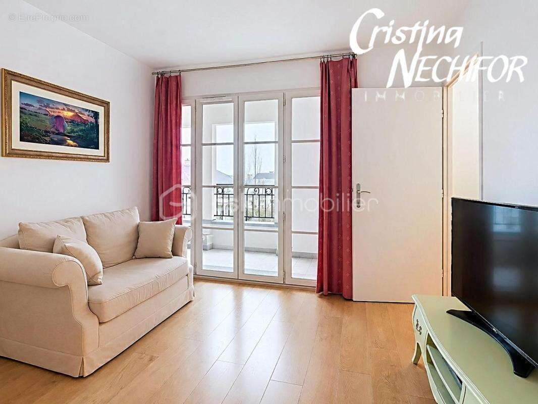 Appartement à SERRIS