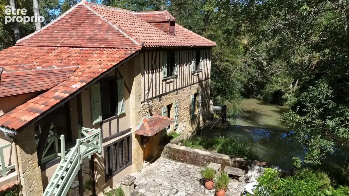 Marciac(32) proche: authentique moulin seigneurial d'exception  des xiv-xviiis, caché, avec son bief baignable, 1.5 hectare, élé - photo 6