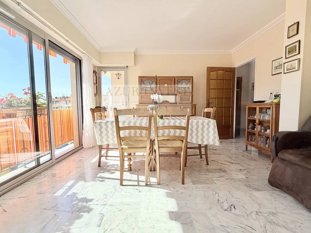 Appartement à MENTON