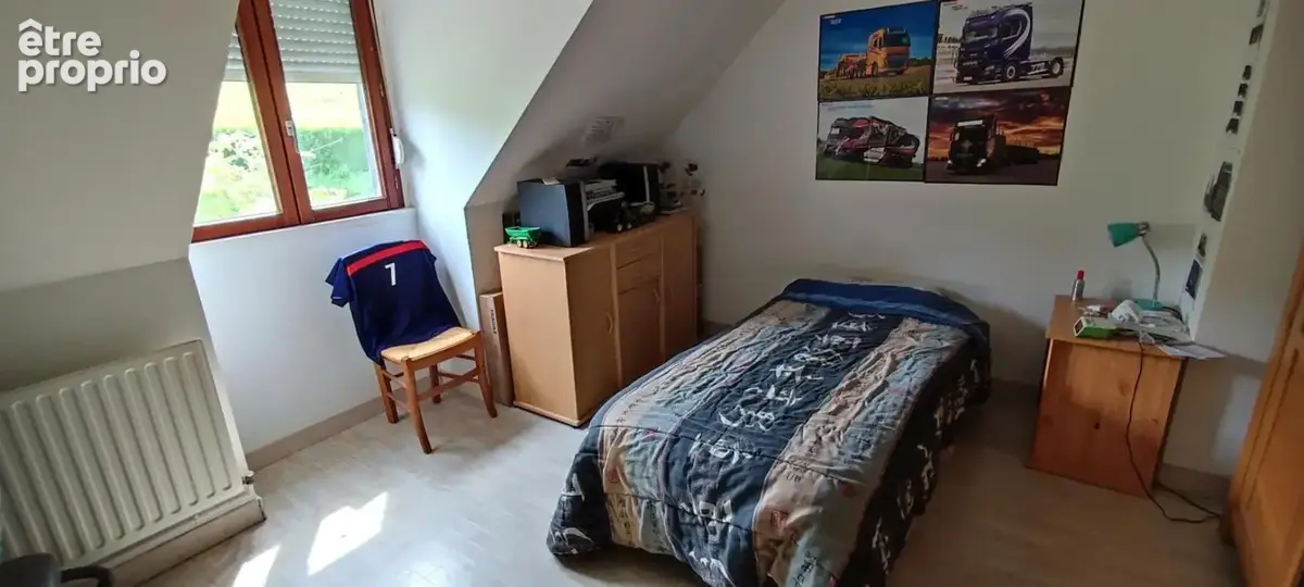 Maison familiale de 5 chambres avec sous-sol complet et terrain arboré - photo 11