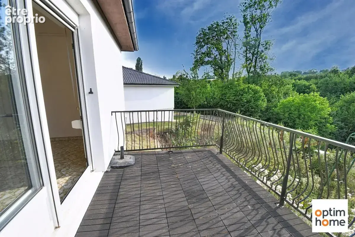 Maison de plain pied sureleve - vue degagee - terrain 12 ares 37 - photo 14