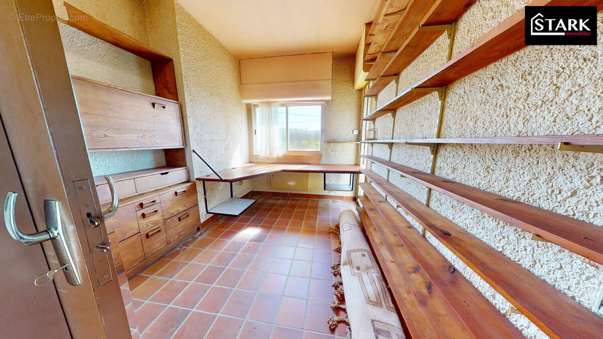 Maison à COURTELEVANT