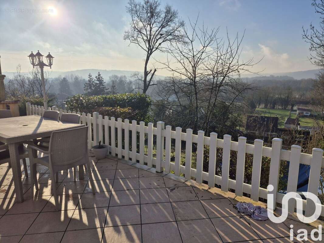 Photo 2 - Maison à LA FERTE-SOUS-JOUARRE