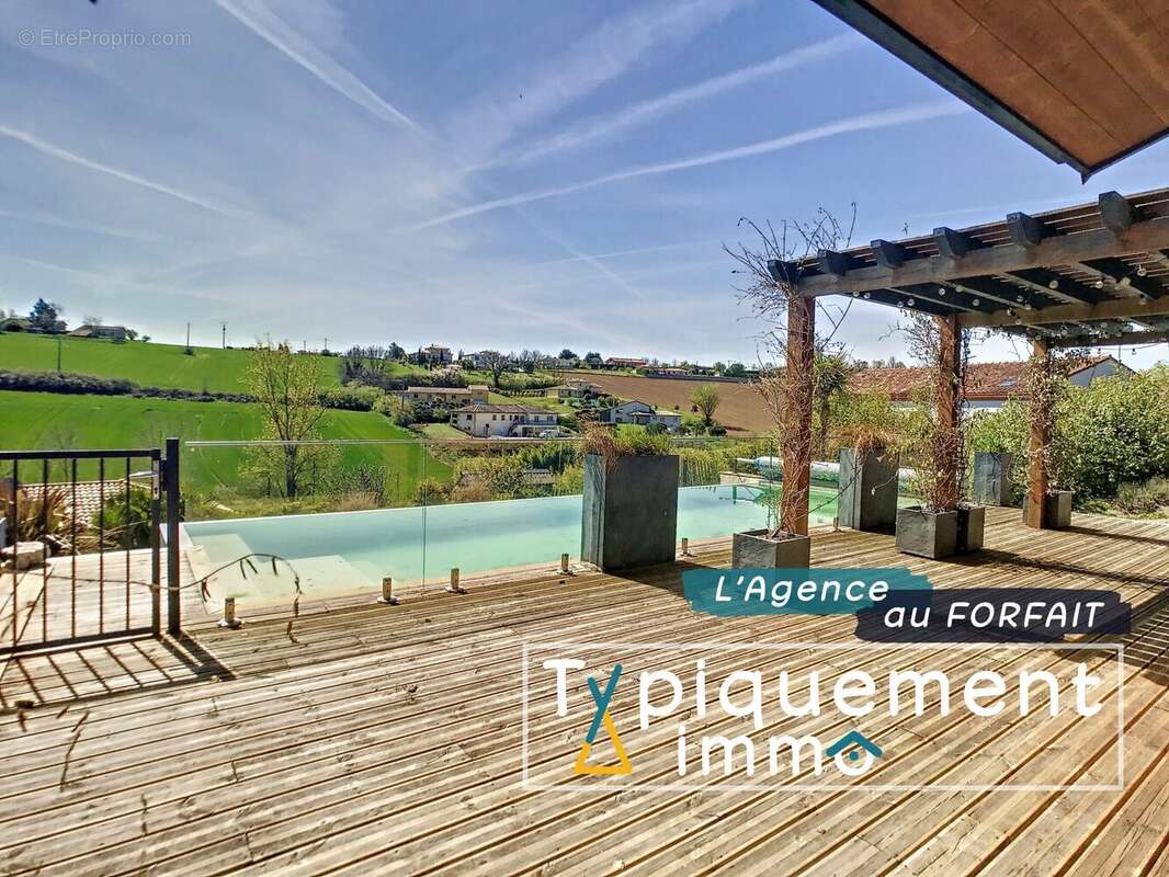 Maison à MAUZAC