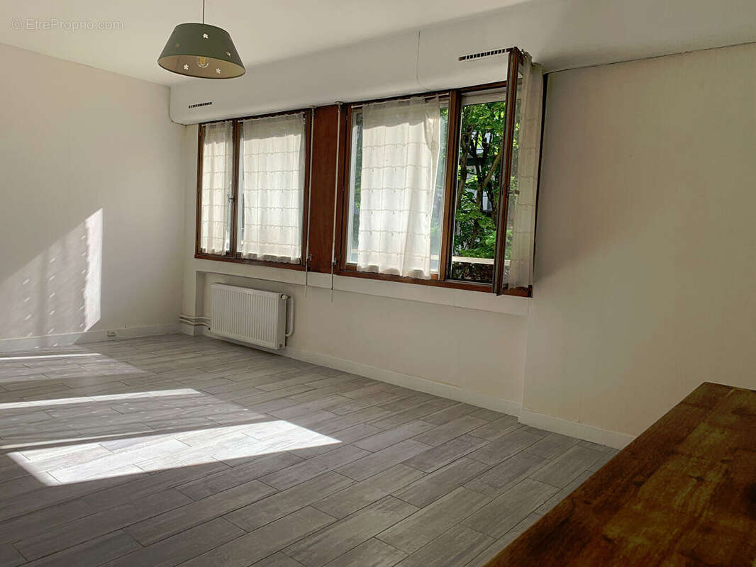 Appartement à VILLEMOMBLE