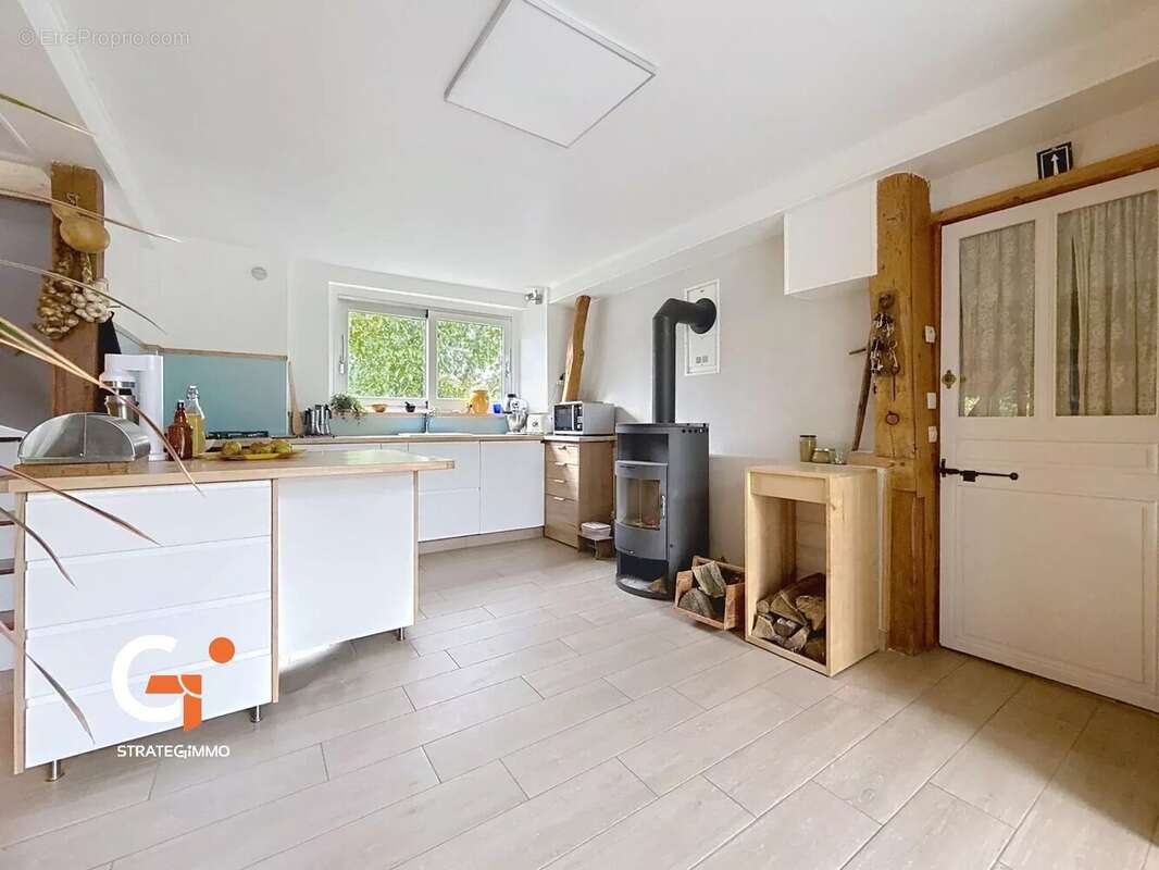 Maison à AMFREVILLE-LES-CHAMPS