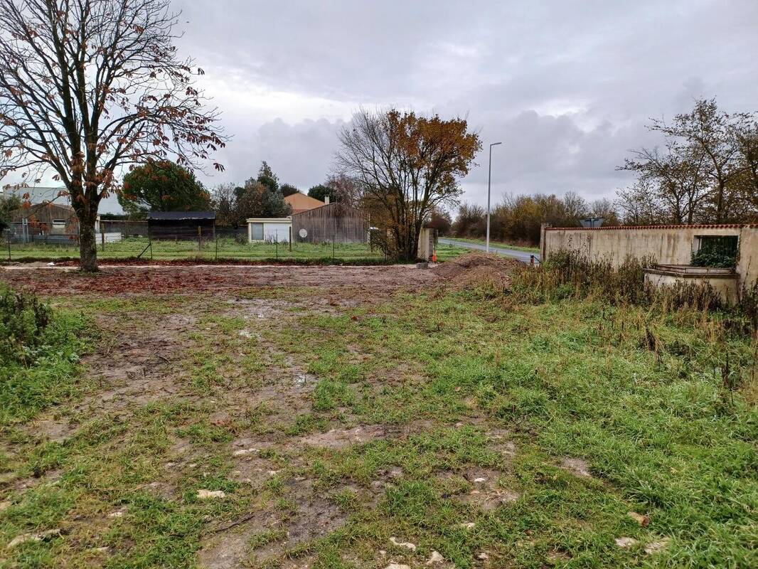 Terrain à LA ROCHELLE