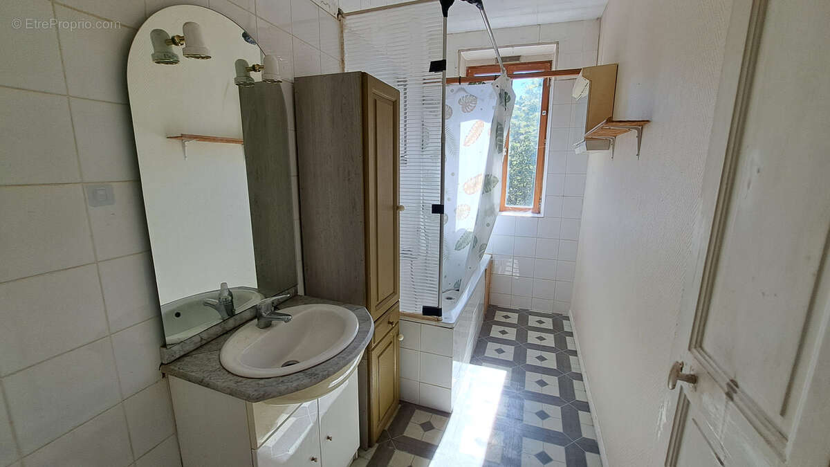 Maison à MANZAT
