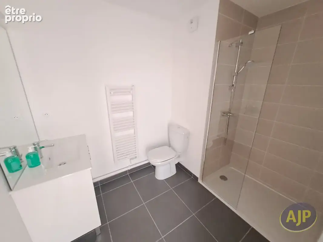 CHALLANS - Appartement neuf - photo 5