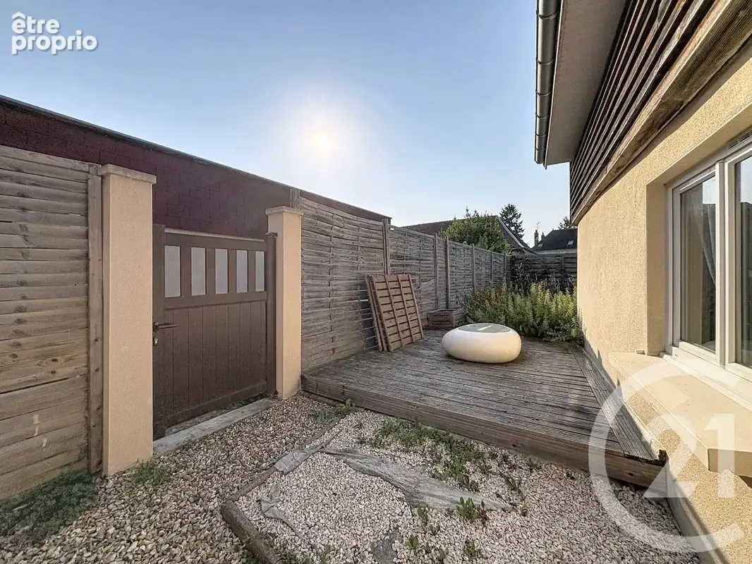 Photo Maison à Saint-Phal au prix de 150 000€