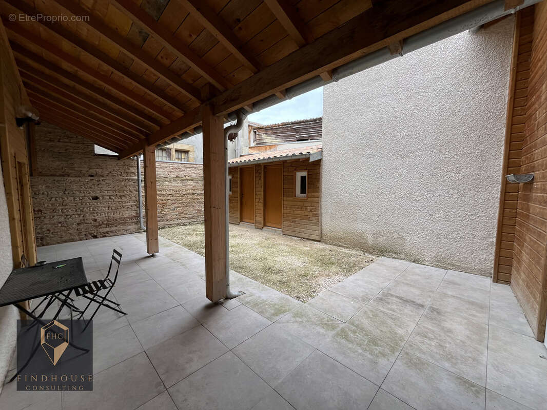 Appartement à L'ISLE-EN-DODON