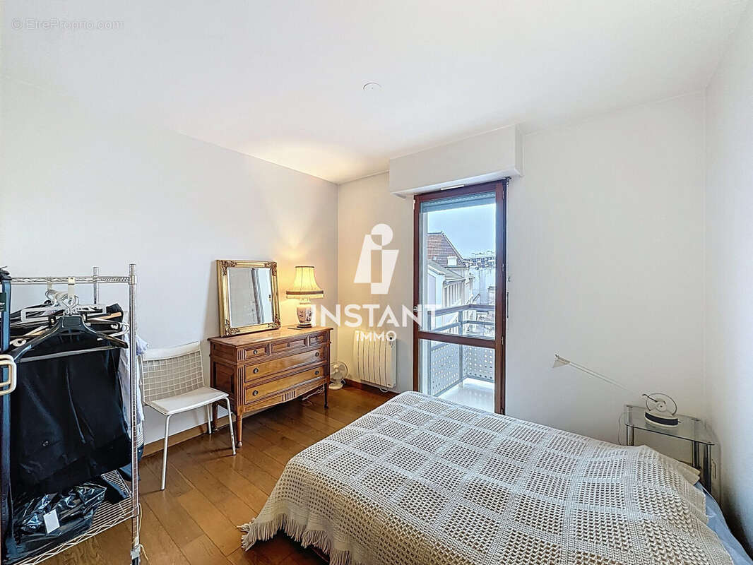 Appartement à SAINT-MAUR-DES-FOSSES