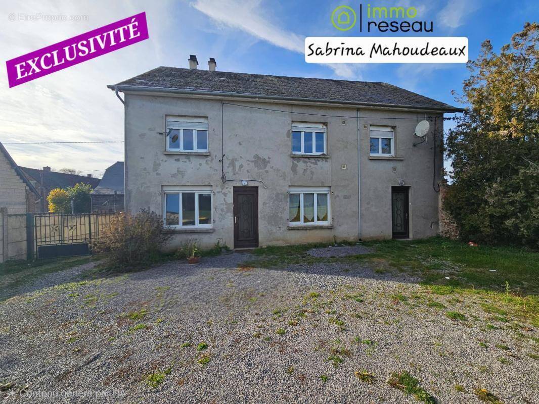 Maison à ETREAUPONT