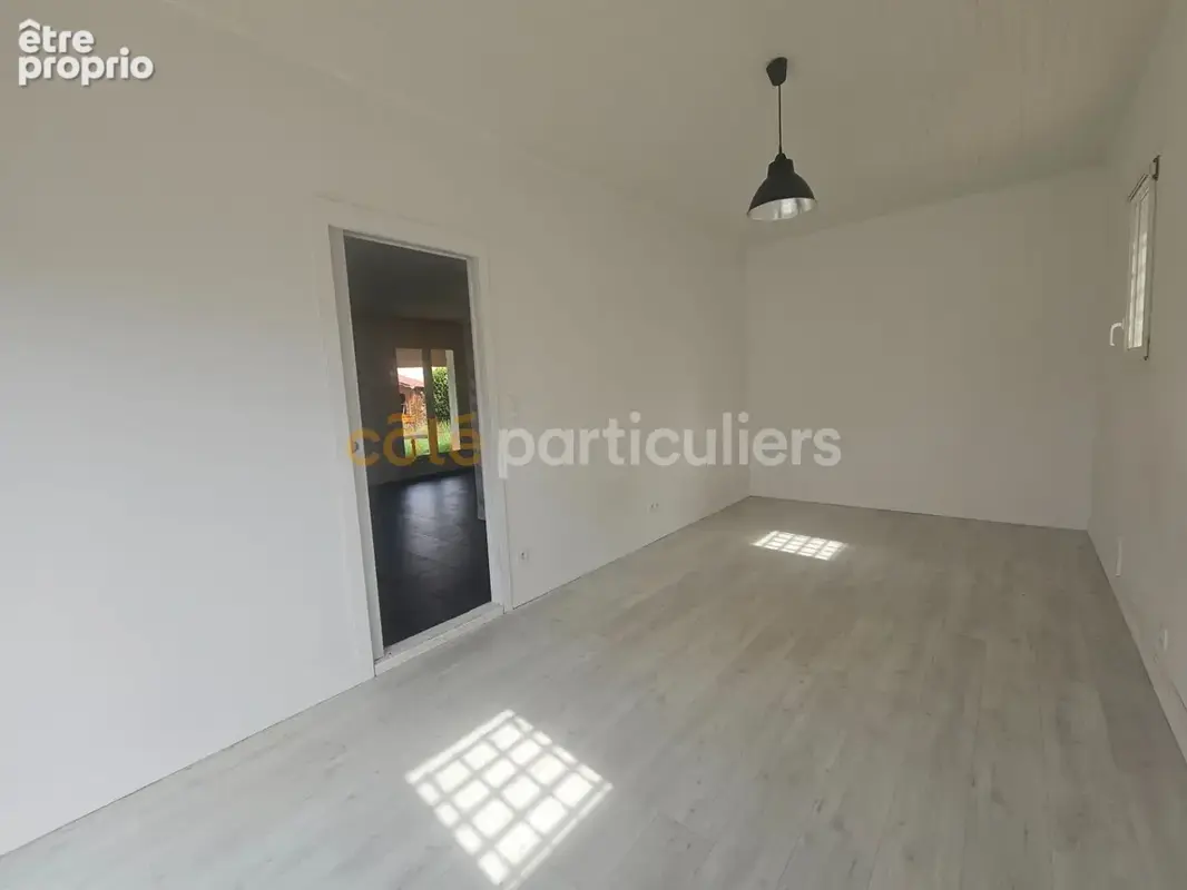 Maison de plain pied avec jardin clos et piscine - photo 12