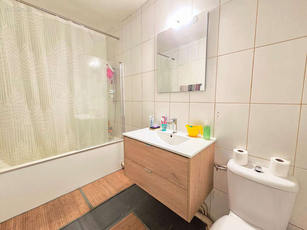 Appartement à RILLIEUX-LA-PAPE