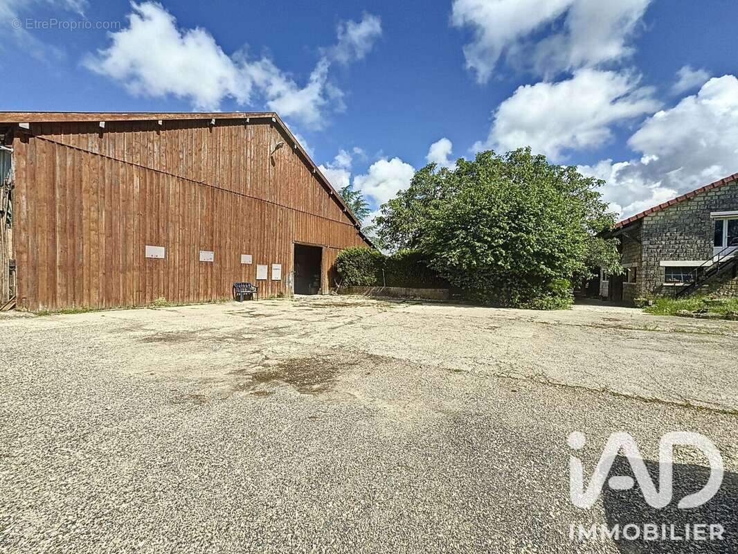 Commerce 800 m² à Villers-En-Argonne  - photo 7