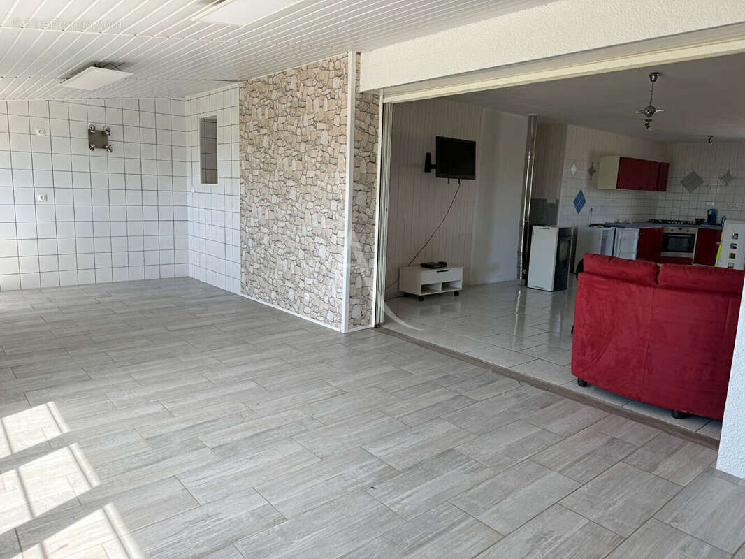 Maison à ANGLES