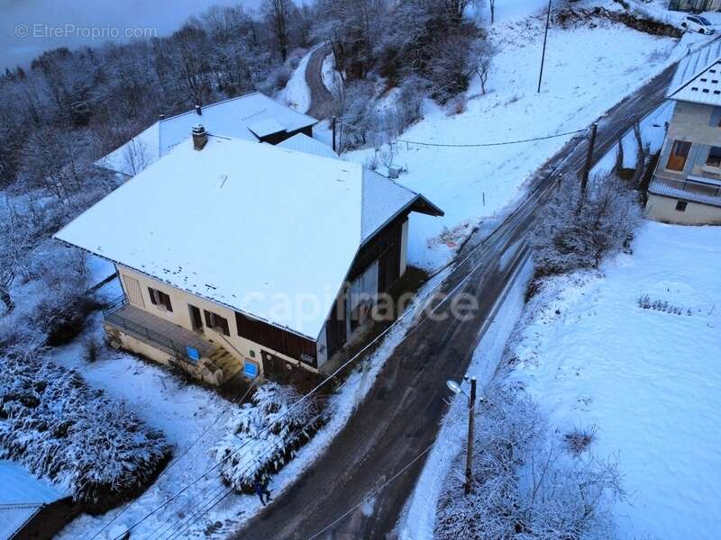 Maison à AILLON-LE-VIEUX