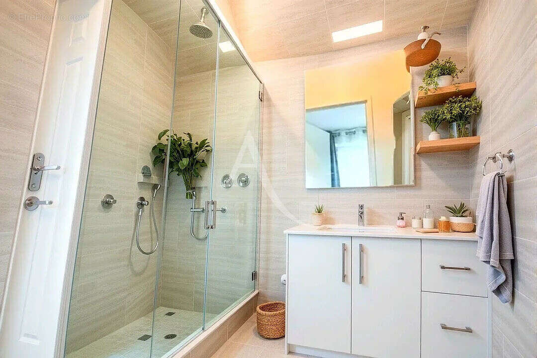 Appartement à NEUILLY-SUR-MARNE