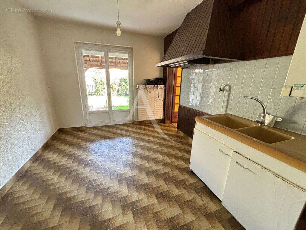 Maison à FOURCHAMBAULT