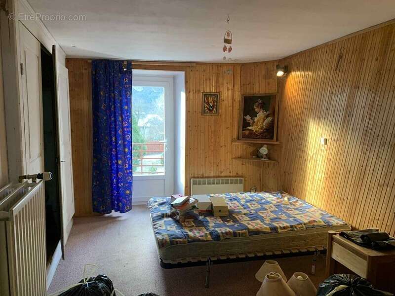 Maison à LUS-LA-CROIX-HAUTE