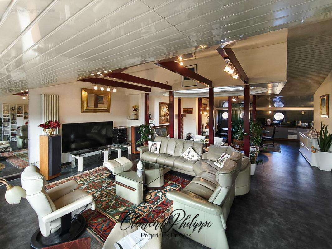 Appartement à CARCASSONNE