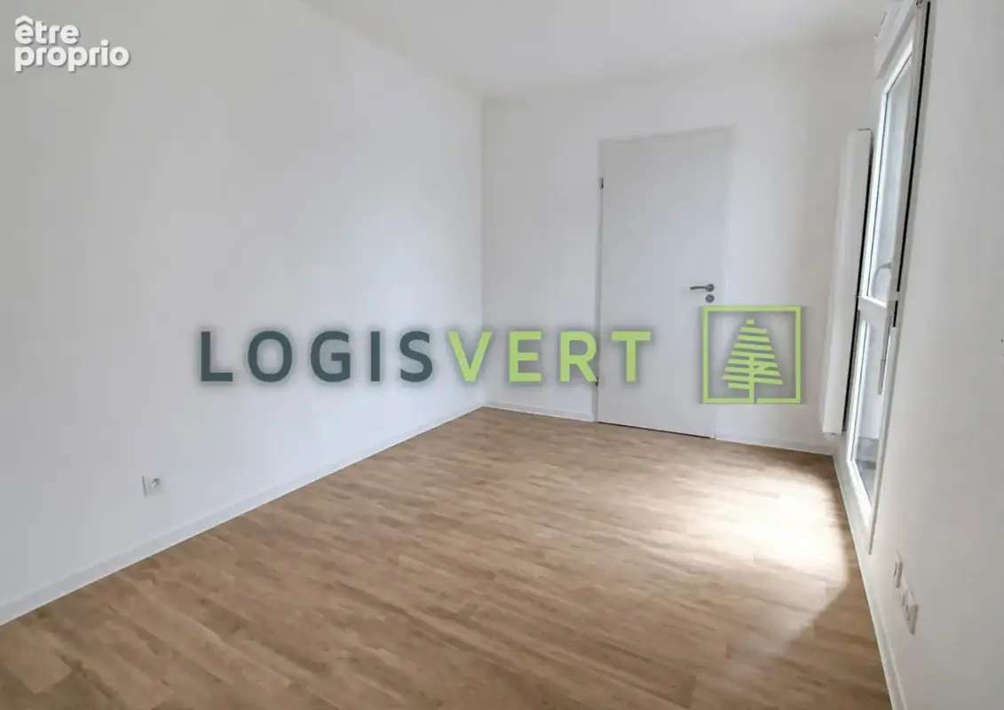 Appartement 4 pièces 71 m² à vendre à Massy (91300) - photo 4