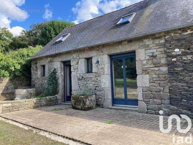 Photo 2 - Maison à ROSTRENEN