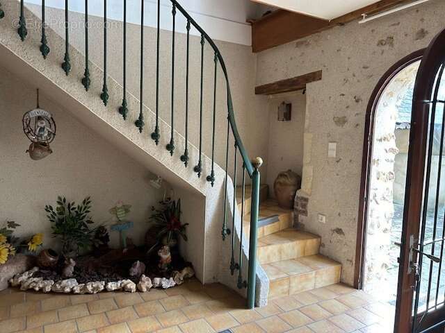 Maison à BESSE-SUR-BRAYE