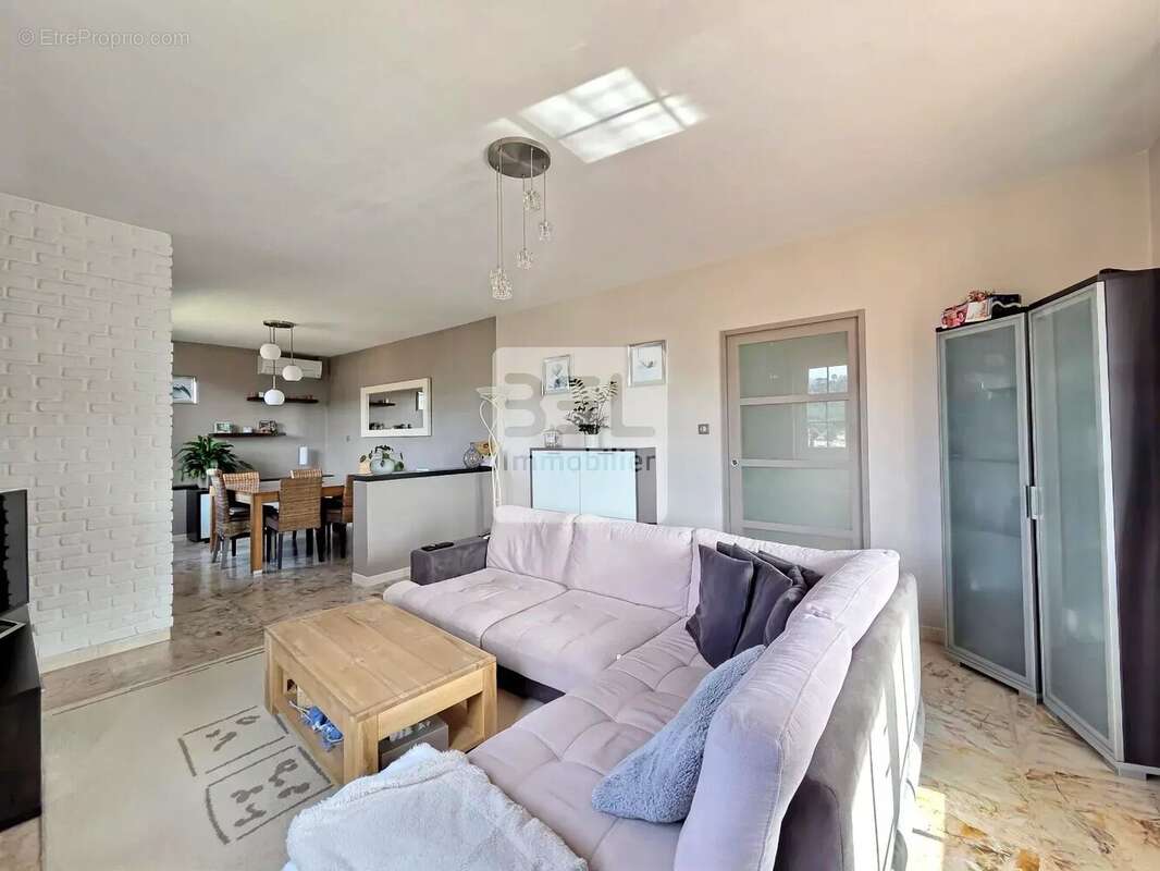 Maison à BAGNOLS-SUR-CEZE