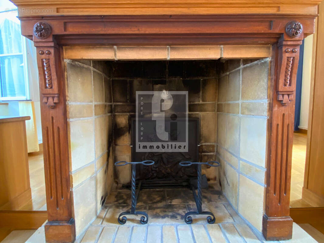 Maison à GREZ-SUR-LOING