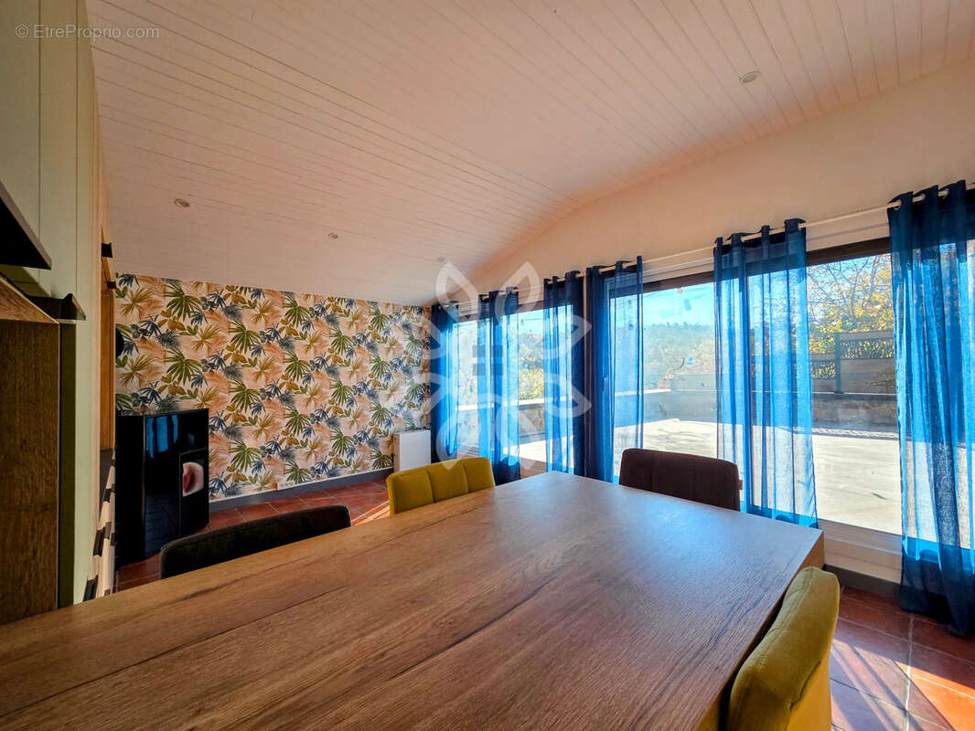 Maison à VIEILLE-BRIOUDE