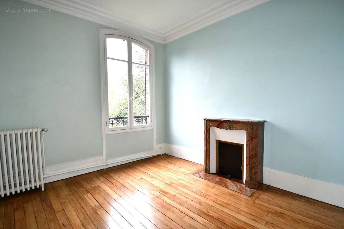 Chatou triangle d'or - 8 mn rer - magnifique maison 6 chambres - au calme - photo 9