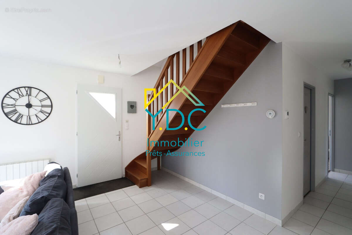 Entrée - Maison à HERICOURT-EN-CAUX