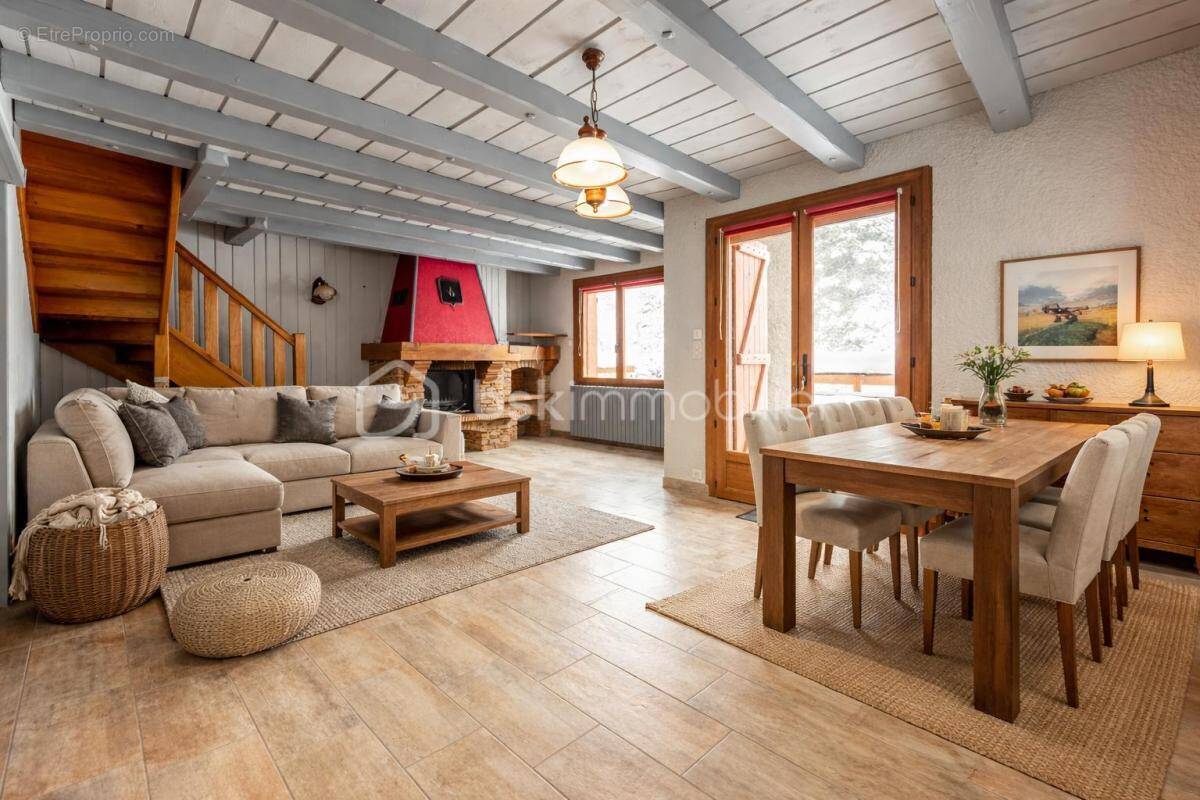 Appartement à FONTCOUVERTE-LA-TOUSSUIRE