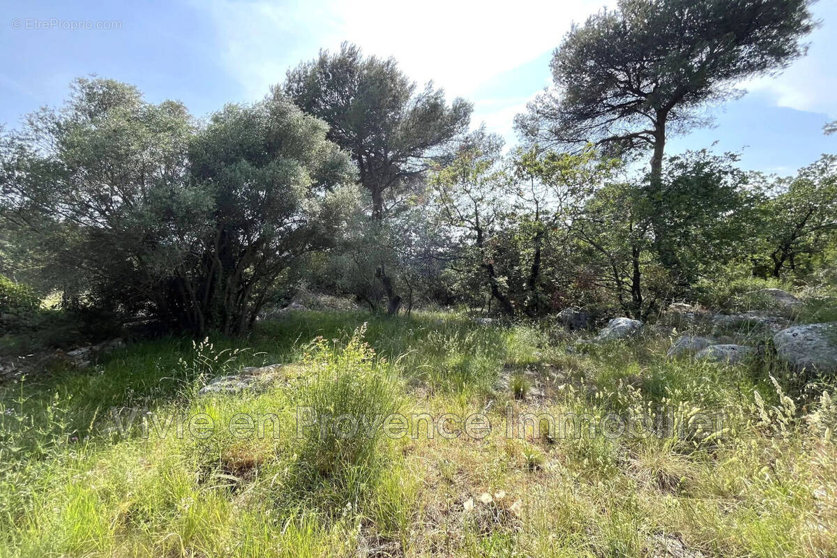 Terrain à DRAP